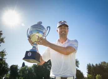 Jake rules the Roos-t