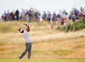 Life’s a breeze for Thongchai in Hoylake