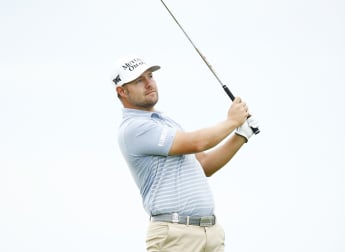 Moore makes flying start at Whistling Straits