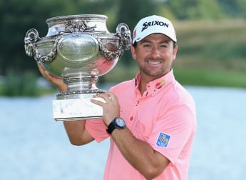 McDowell maintains winning habit