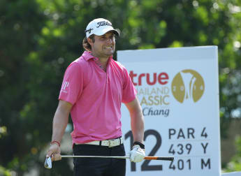 Battling Uihlein in the mix in Thailand