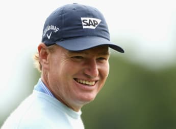 Els in World Golf Hall of Fame