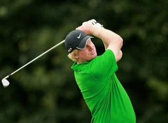 Finch off to a flyer