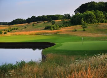 London Calling: Landmark Tour stop for London Golf Club 