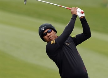 Kim takes narrow clubhouse lead