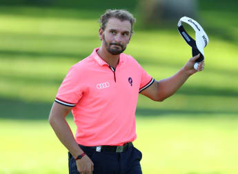 Luiten leads the way in Spain