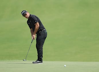 Fox wants to maintain momentum in Fiji