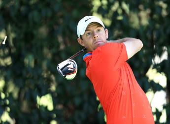 McIlroy makes flying start in Mexico