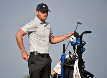 Smith out to secure top spot in China