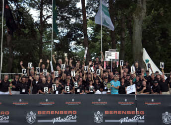 With This Win - Steen Tinning