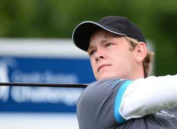 Hansen storms to four shot lead in Lucerne