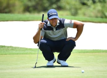 Papadatos sets the target at Leopard Creek