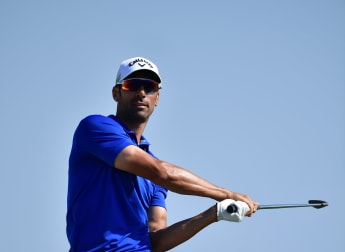 Quiros keeps his nose in front