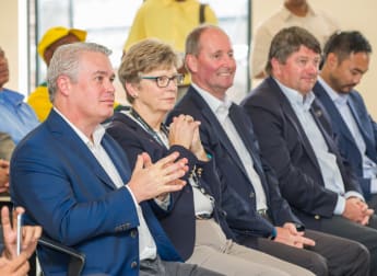 Golf joins together to support Soweto rebirth