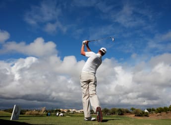 Pros tee off fundraising for Make A Wish Portugal