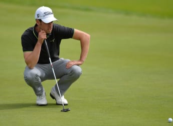 Riu edging towards Swiss win