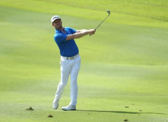 Dodt shares early Fiji lead