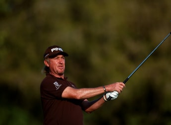 Jiménez continues to lead