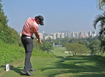 McIlroy takes control at Fanling