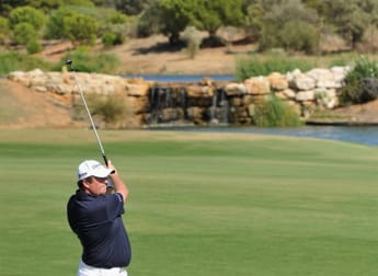 Lowry soaring after eagle