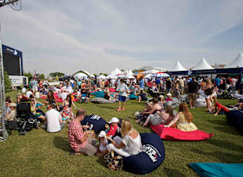 Fans set for Greatest Day out on Earth