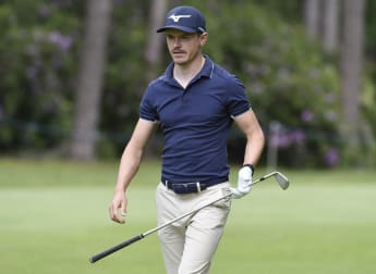 Huizing keen to make up for close calls in France