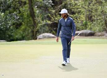 Fleetwood bounces back in style