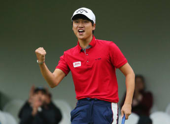 With this win - Jeunghun Wang