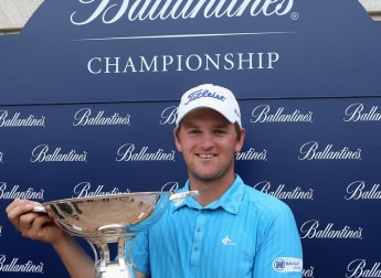 Bernd toasts maiden victory