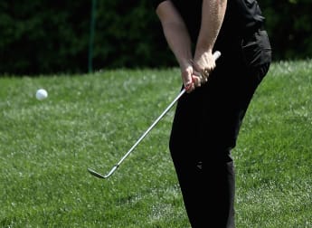 Wallace joins lead in India