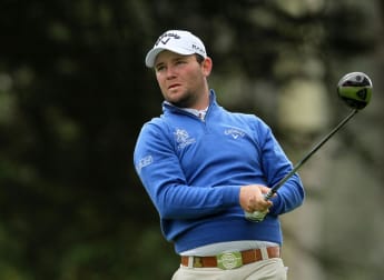 Grace joins early pacesetters