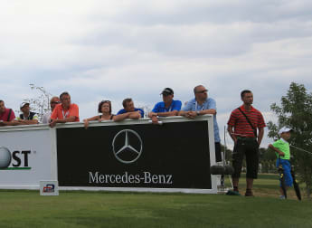 Fitzpatrick and Edberg shine in Prague