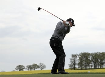 Longmuir gets off to perfect start