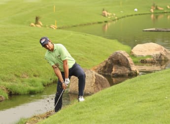 Manassero ahead in Kuala Lumpur