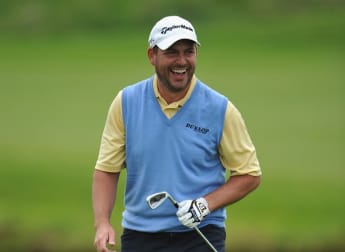 Howell and Hansen hold slender advantage