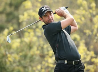 Whiteford makes early final round move in South Korea