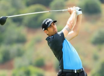 Pavon sets second round clubhouse target