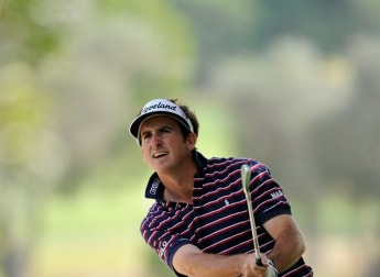 Fernandez-Castaño edges ahead