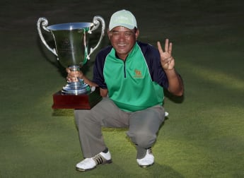 Rampant Ruangkit seals historic hat-trick