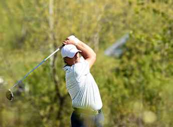 Lane lands share of first round lead at KitchenAid Senior PGA Championship