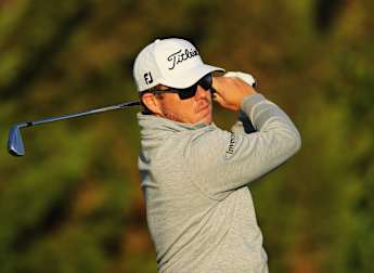 Coetzee keeps his nose in front