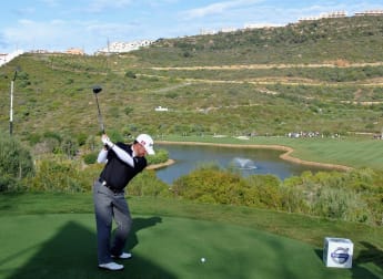 McDowell progresses to final