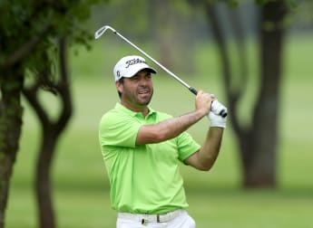 Horne cuts Grillo's advantage