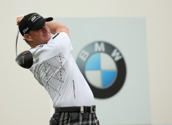 Donaldson shines in star-studded field