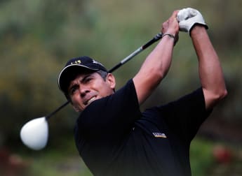 Da Silva takes control