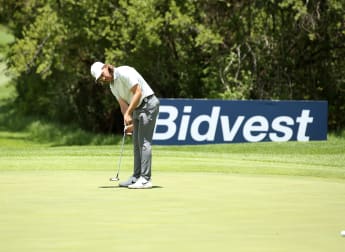 Fleetwood flying in Sun City