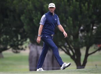 Casey and Johnson lead as final group start back nine