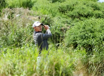 Lee leads as Manassero returns to form