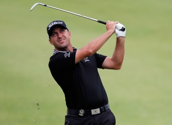 Fichardt and Van Zyl edge ahead