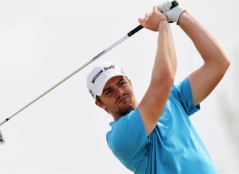 Hartø takes early Czech lead